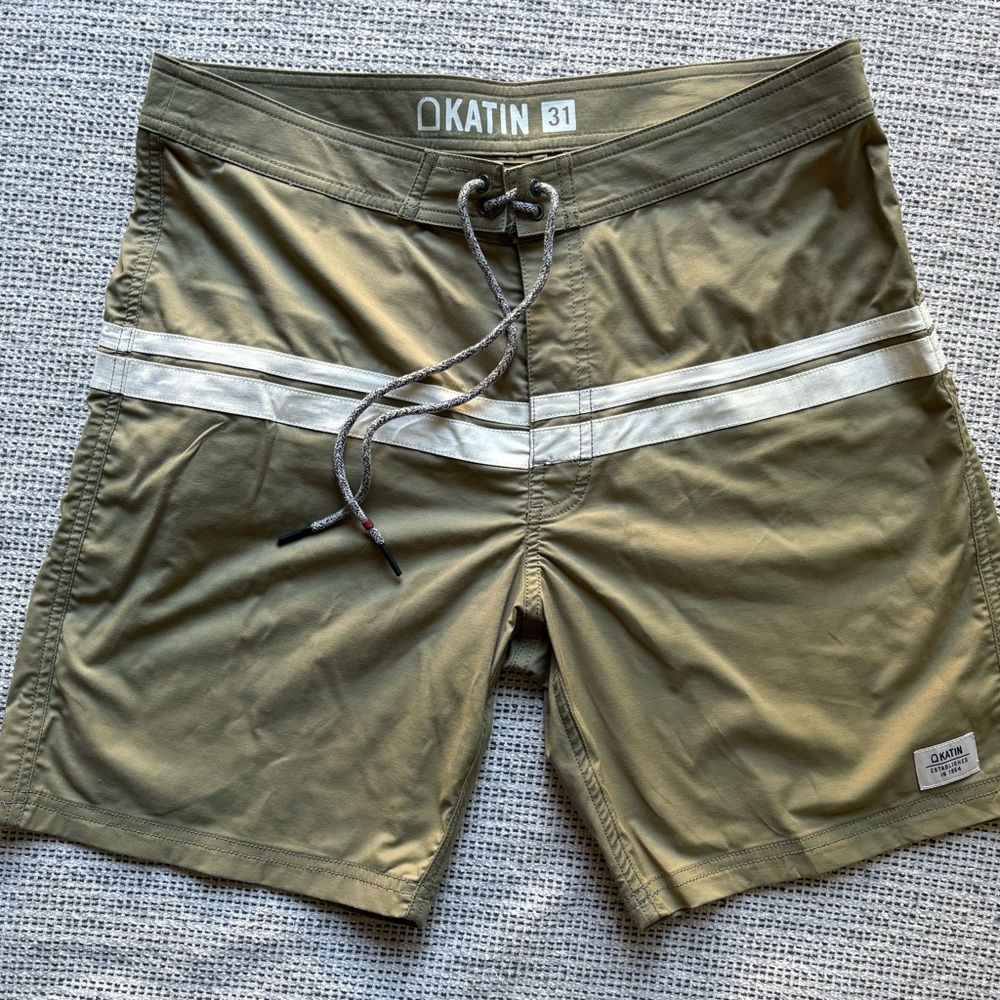 Katin Men's Khaki/olive green and White Board Shorts